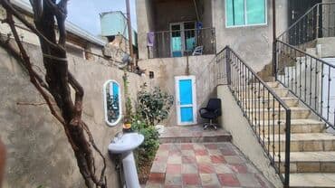 ev alıram: 5 otaqlı, 230 kv. m, Orta təmir — 6