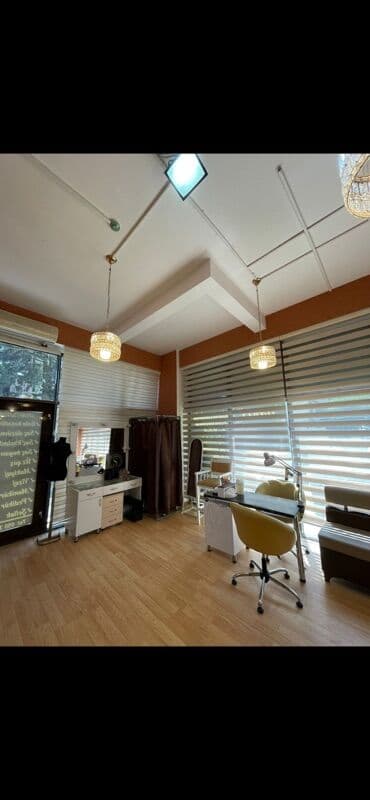 Kirpiklər, qaşlar: Qadın saç ustaları | Saç kəsimi — 4