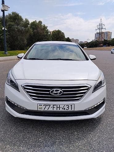 Hyundai Sonata: 2.4 l | 2015 il Sedan