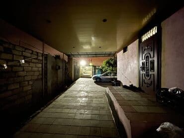 guneslide 3 otaqli evler: 4 otaqlı, 120 kv. m, Orta təmir — 20