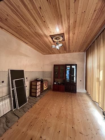 hovsanda satilan heyet evleri 2022: Ev mərdəkandadı obşi həyət 4sot yarımdı .3 otağ 1zal mətbəx — 6