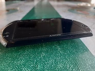 memo cx: Sony PSP Go (PSP-N100x) əl konsolu - Sürüşdürülən dizayn: ekran — 5