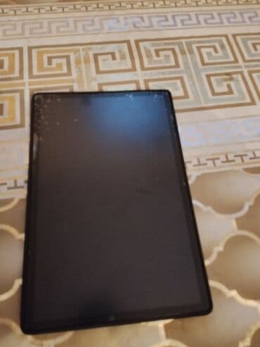 Kompüter və noutbuk aksesuarları: Planşet seti – 16 Max Komplekt: - 16 Max planşet - Maqnitli qapaqlı — 6