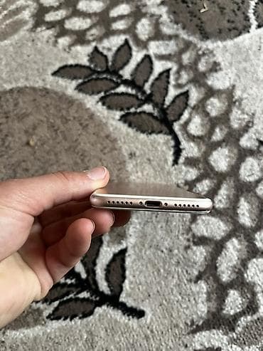 galaxy s10 e: IPhone 7, 256 GB, Qızılı, Barmaq izi, Simsiz şarj — 5