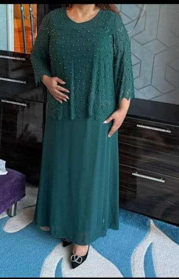 узбекское платье со штанами: 44 razmerdi 42 46 qədər olar 1 dəfə toya geyilib 290 manata alınıb — 2