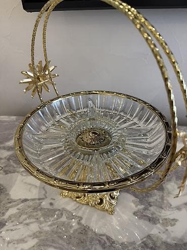 konfet qabı: Cerez qabi bolmeli cutu90 manata unvan elmler — 3