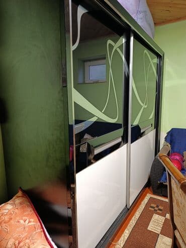 Opel: Mebel dəsti satılır Tərkibi: - Klassik vitrin-bufet: oyma dekorlu — 3