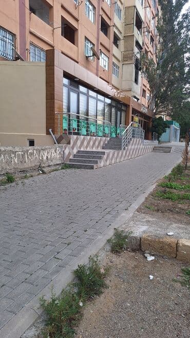 Pod obyekt satiram. 75 kv evin ozudur elave qarşisinda artirmaqa yeri