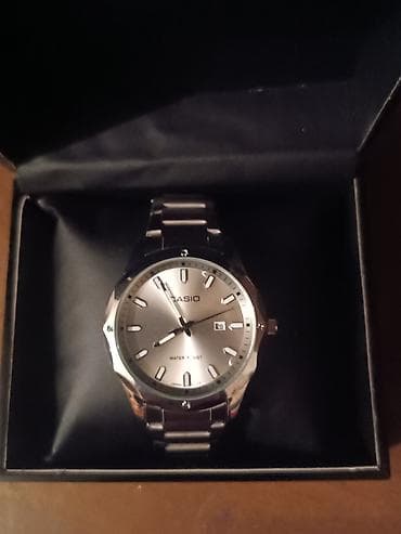 Qol saatı, Casio, rəng - Gümüşü