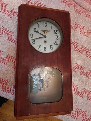 işlənmiş saat: Qedimi antik divar saati,coxdandir ishletmirik deye hal-hazirda — 1