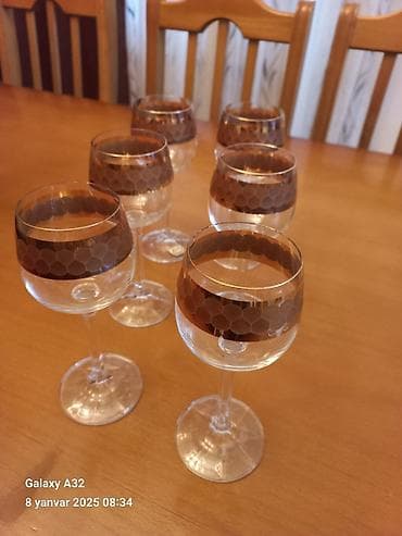 hamam sushilka: Qədəhlər, rəng - Qızılı, Şüşə, 12 ədədli dəst, Çexiya — 1