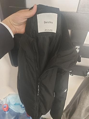 Kurtkalar: Bershka kişi qış gödəkçəsi OVERSIZE GENIS OLCU S RAZMERDI M — 4