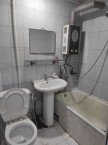 kesle kiraye ev: Kirayə verilir: Xüsusiyyətlər: - Dəhliz: güzgü; PVC qapılar; laminat — 5