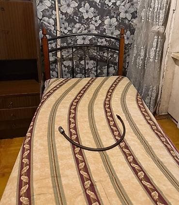 tek kravat: Çarpayı – tək nəfərlik - Material: metaldan karkas, taxta uclu başlıq — 1