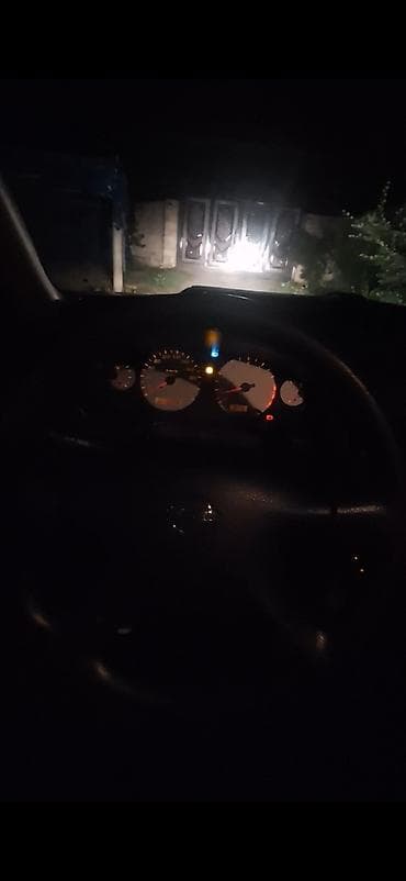 kia sportage oluxana: Nissan Sunny: 1.6 l | 2007 il Sedan — 3