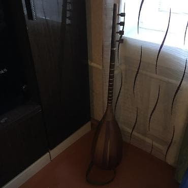 Saz ideal vəziyyətdədi heç bir problemi yoxdu! xaiş edirəm boş boş