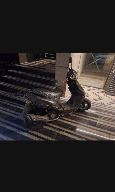 Salam moped təcili pula ehtiyac var bu qiymətə satılır heç bir — 2