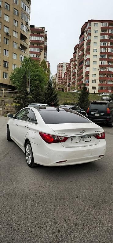 Avtomobil satışı: Hyundai Sonata: 2 l | 2012 il Sedan — 5