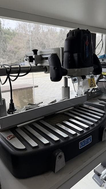 pencere ustası: PVC/Alüminium profil üçün manuel frezə və kilid yeri açma dəzgahı — 2