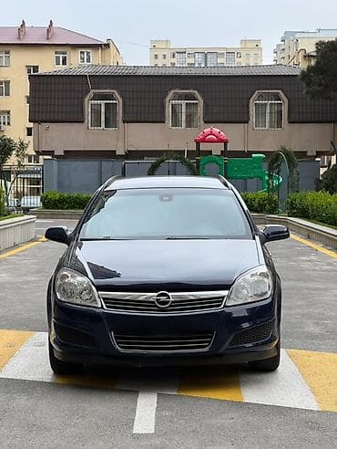 Opel Astra: 1.7 l | 2008 il 476000 km Universal