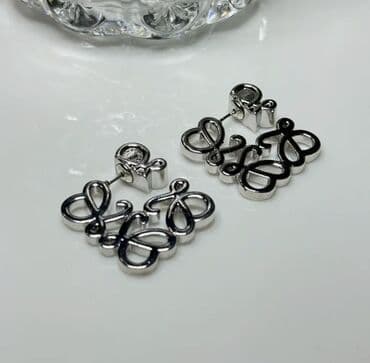 qizil qolbaqlar instagram: Hamisi tezedi.Zərgərlik dəsti – müasir dizaynlı üzük, bilərzik və — 5