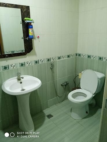 ev satilir sumqayit: 8 çi mikrarayon qrand marketin yani qoşa zaprafkanin yanında 2 otaqlı — 4