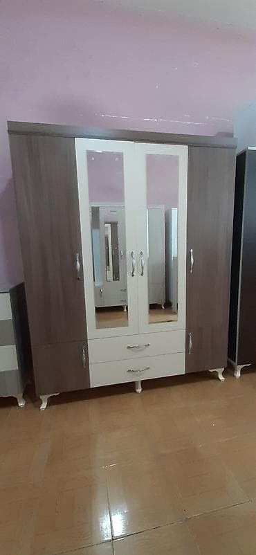 şfanerler: 4 Qapi Dolablar Hal Hazirda Anbarda Movcuddur. Sifariwlede ne reng — 7