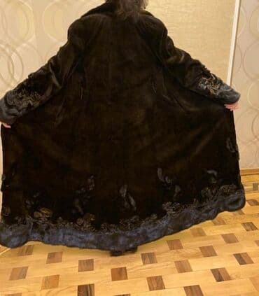 xarı bülbül icon: 600 azn — 2