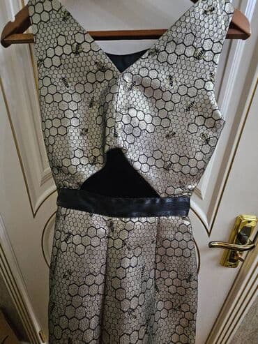 partalar: 10 AZN — 3