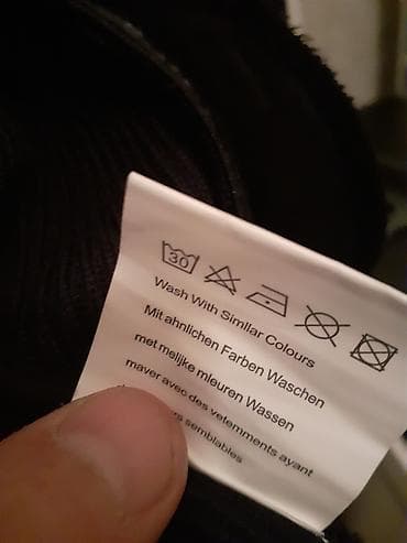 jaket kişi: Gencede satilir orginal AVVA kişi kardiqanı Turkiye istehsalidir 55azn — 8