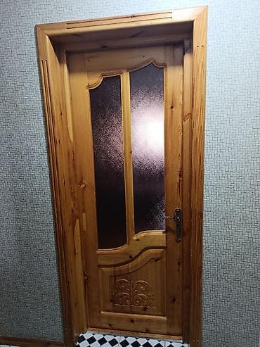 sarlar: Taxta otaq qapıları – şüşəli, oyma dekorlu - Material: təbii ağac — 2