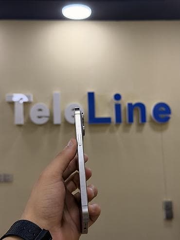 iphone es5: IPhone 15 Pro Max, 256 GB, Natural Titanium, Zəmanət, Kredit, Simsiz şarj — 3