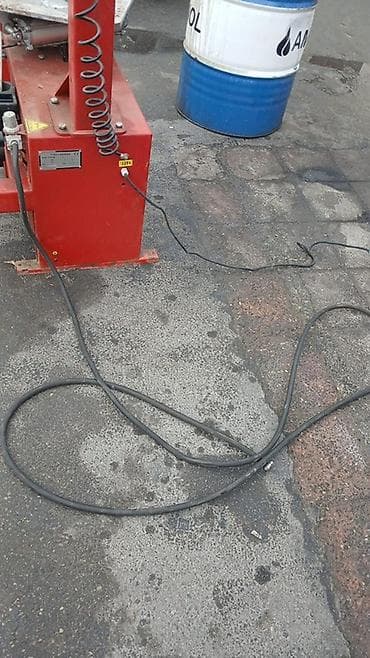 Avtoservis avadanlıqları: Təkər servisi üçün avadanlıq dəsti Tərkib: - Unite PTS1224 təkərsökən — 2