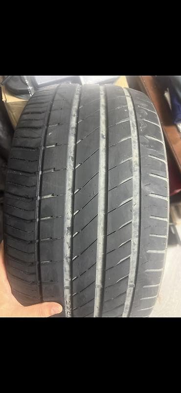 dunlop tekerleri: Şin Triangle 275 / 40 / R 20 — 2