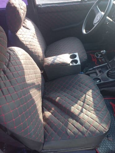 Lüğətlər: VAZ 2106, klassik sedan Xüsusiyyətlər: - Korpus: 4 qapılı sedan — 15