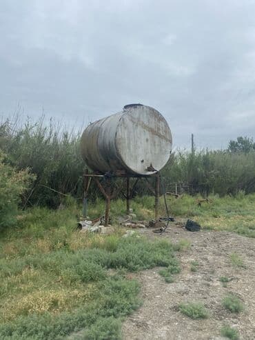 xrustal qablar ve qiymetleri: Бак, Металл, Б/у, Платная доставка — 1