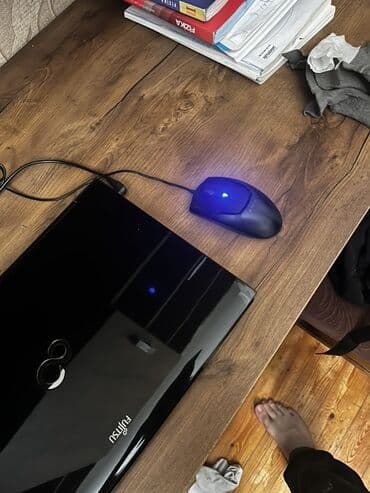 masa üsdü komputer: Intel Core i7, 8 ГБ ОЗУ, 15.6 " — 2