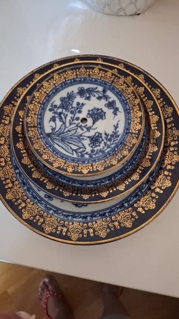 şirniyyat qablari: Tort və şiriniyyat qabı, rəng - Göy, Farfor, Almaniya — 1