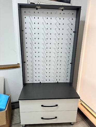 Витрины для аксессуаров: Для очков — 2