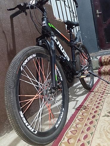 suktur: CROSS brendli dağ velosipedi - Gediş növü: MTB (dağ/şosse qarışıq — 5