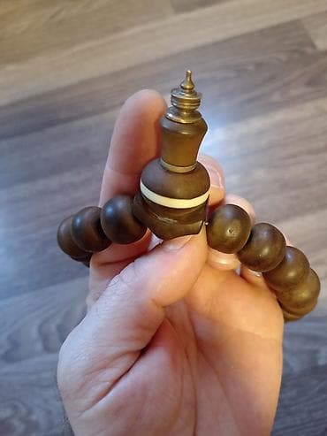 gumus tesbeh: İbonit tesbeh qedimidi — 2