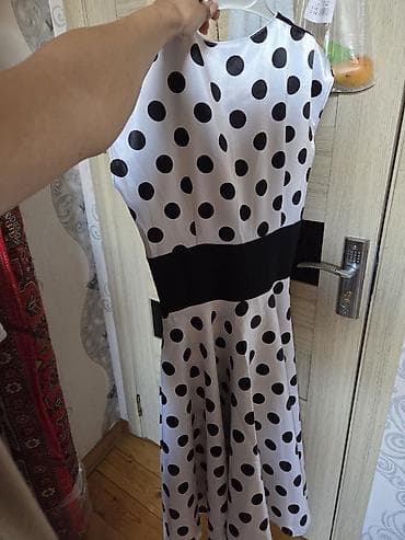 smart saat iphone: Qara-ağ xallı qadın geyimi – midi uzunluqda şifon/saten effektli — 3