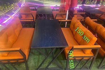 bağ ucun stollar: Restoran bağlanır deyə bütün avadanlıqları satılır — 1