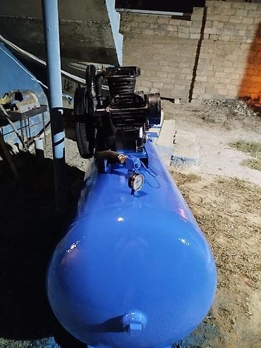 Hava kompressoru və kompressor başlıqları - Müxtəlif tutum və gücdə
