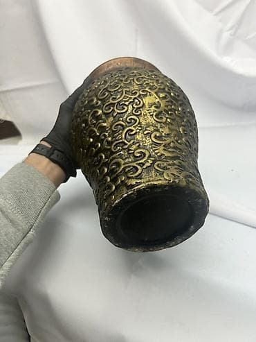 budda: Bir vaza, Keramika — 5