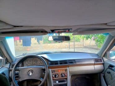 Аксессуары и тюнинг: Mercedes-Benz E 230: 2.3 л | 1990 г. Седан — 5