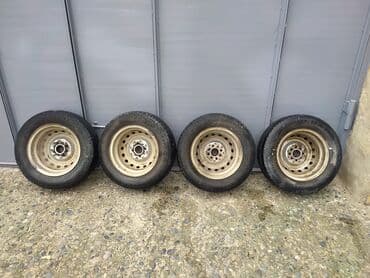 диски с полкой на ваз: VAZ 2106 1988-ci il zavod diskləri.Boltları var.
4 ədəd — 2