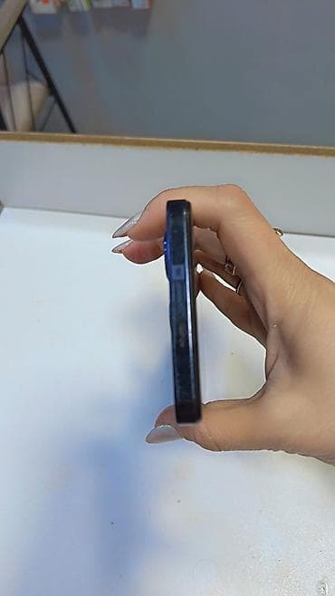 htc 5: Model: JGAURORA A5S (şüşə panel) Ölçülər: 128 × 112 × 2 sm Qalınlıq — 3