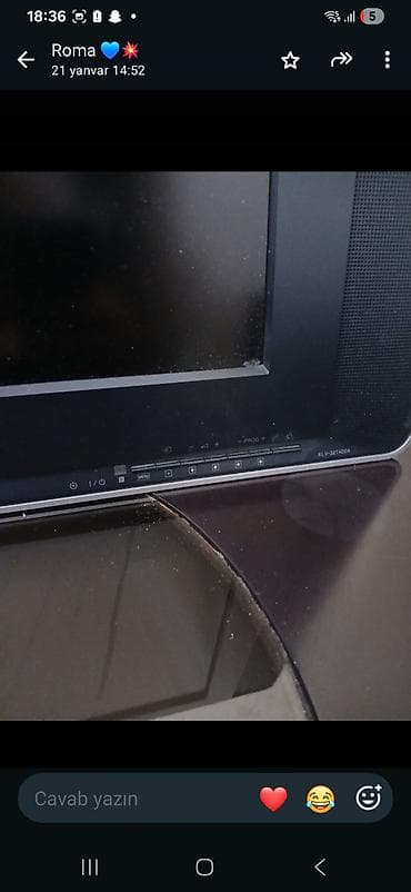 panel radiator: Sony Bravia LCD televizor - Ekran: təxminən 26–32 düym LCD panel — 6