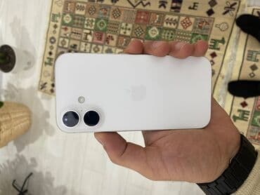 Ferrari: IPhone 16, 128 GB, Ağ, Face ID — 1